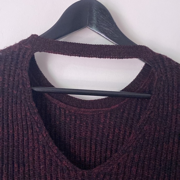 Devoted sweater with tie - Picture 3 of 6